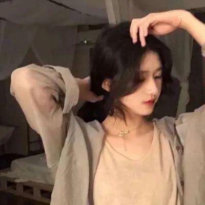 战栗女人香 封面